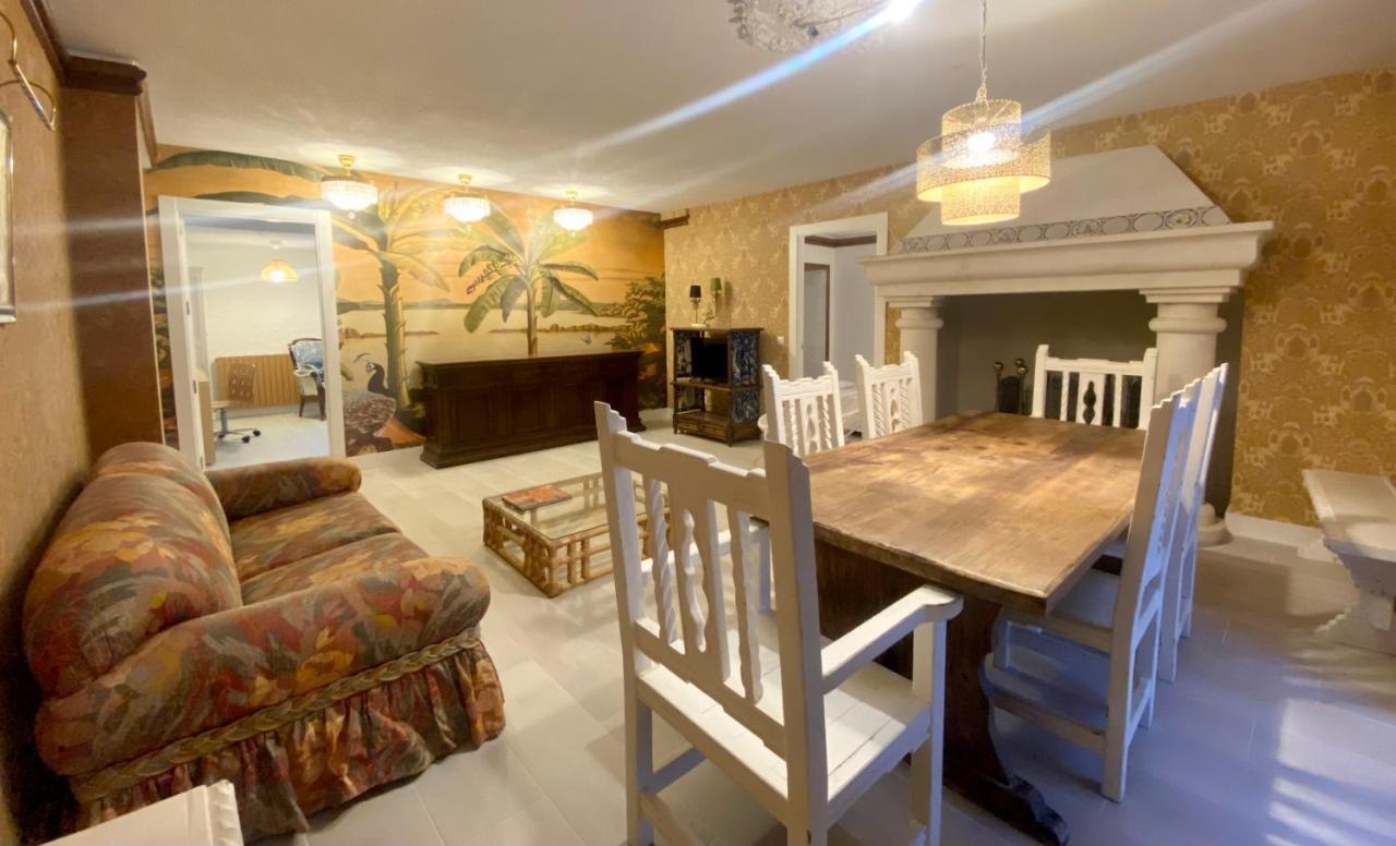 Apartamentos Maria Luisa Бургос Екстер'єр фото